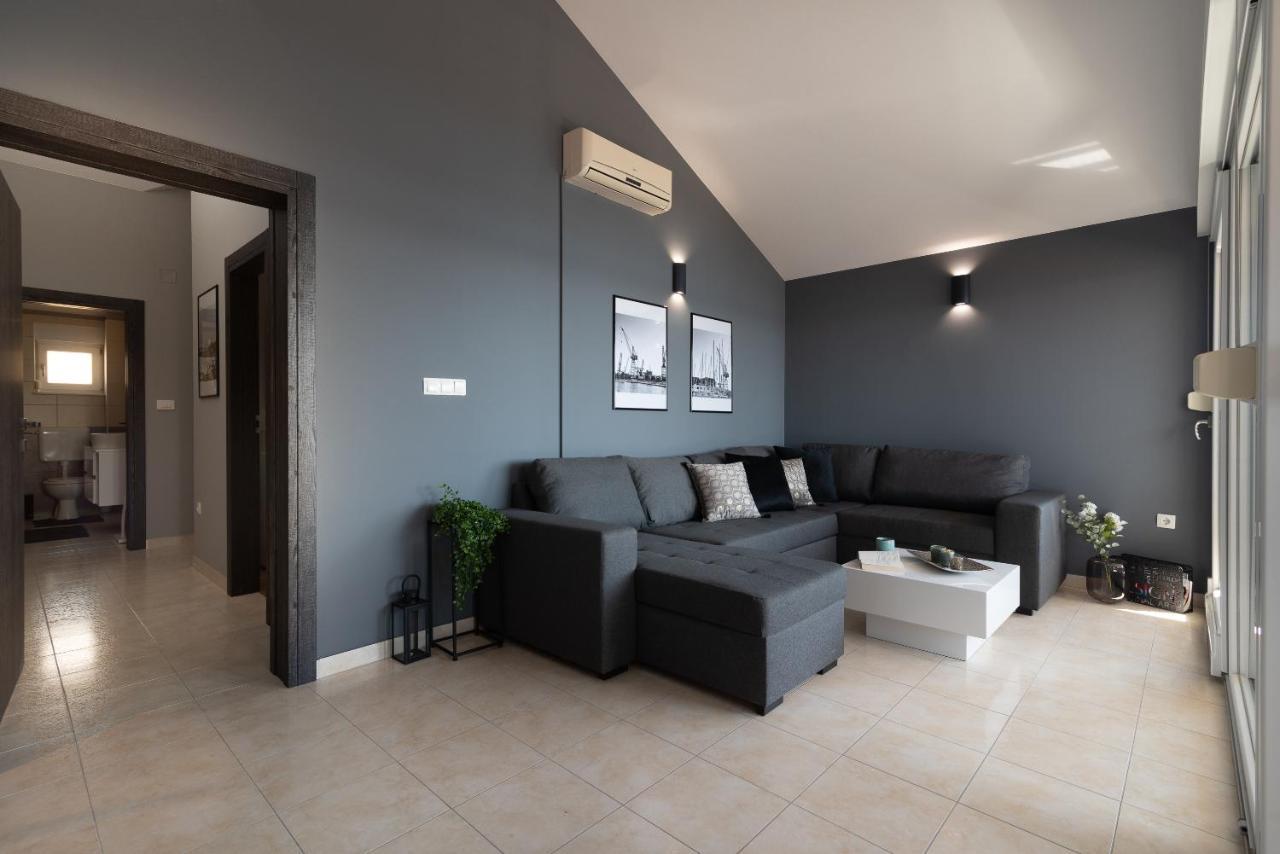 Apartment No. 8 Трогир Экстерьер фото