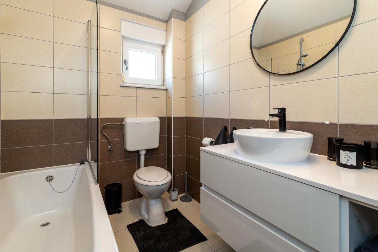 Apartment No. 8 Трогир Экстерьер фото