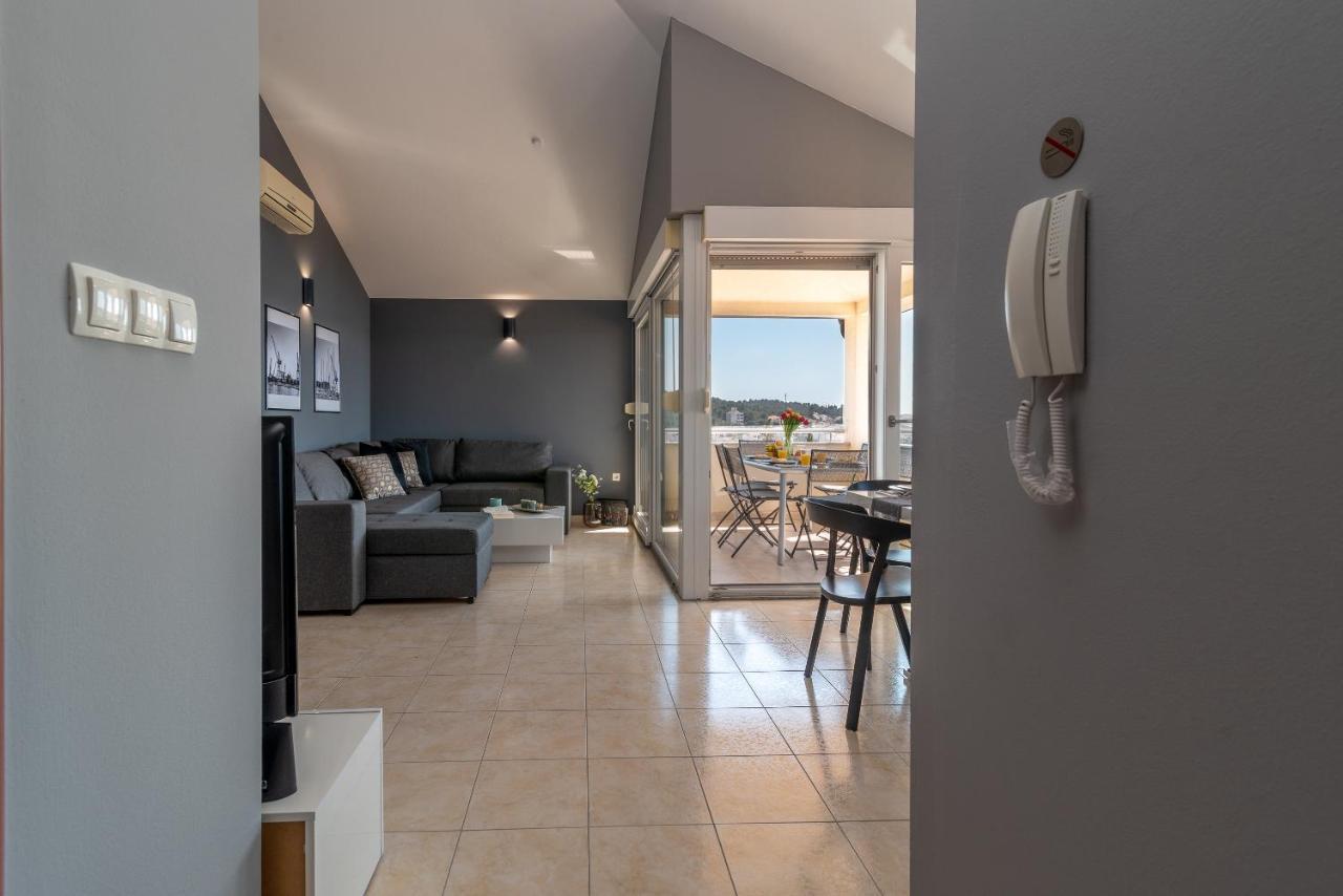 Apartment No. 8 Трогир Экстерьер фото